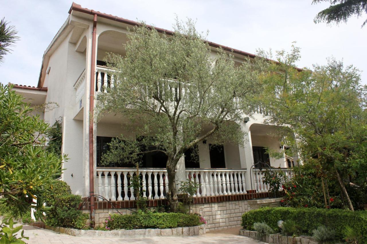 Apartment Krajacic Krk Town Exterior foto