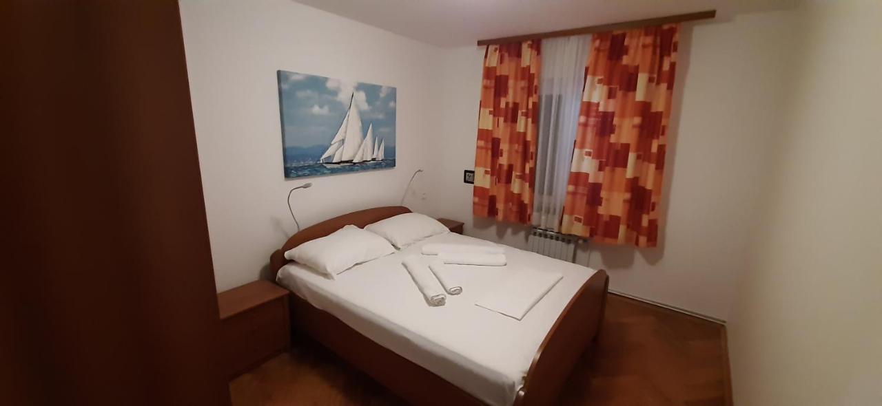 Apartment Krajacic Krk Town Exterior foto